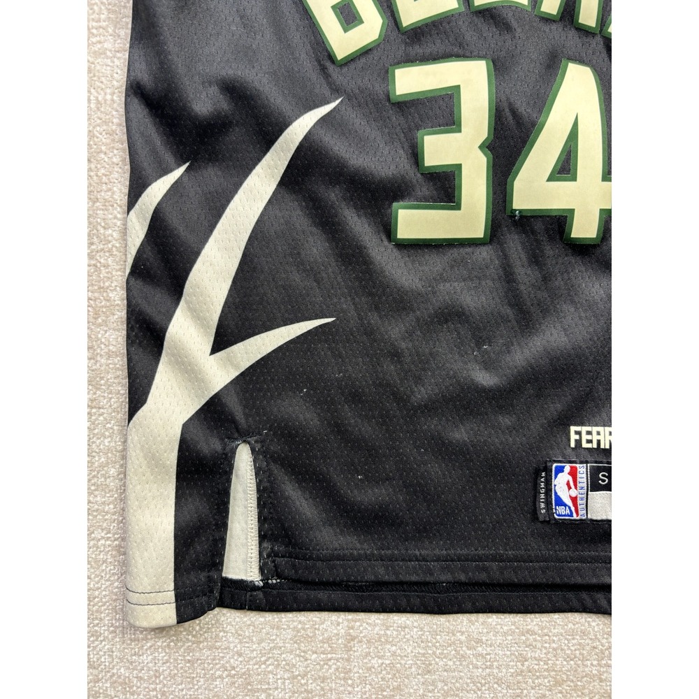 Jordan Milwaukee Bucks Giannis Antetokounmpo 34 Jersey Youth Small Black - Picture 3 of 8